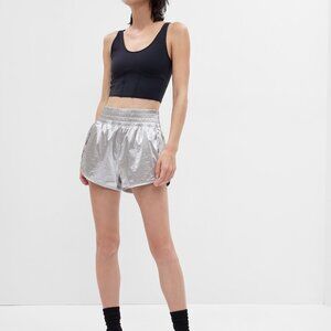 GAP GapFit HIGH RISE RUNNING SHORTS, size medium, metallic silver (NWT)